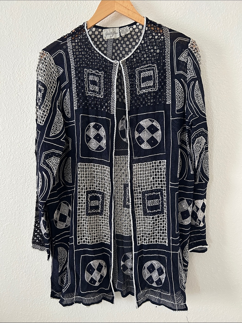 Black & White Patterned Sheer Open Cardigan - Unbranded